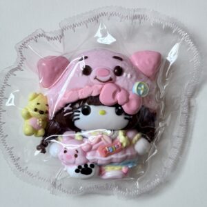 highly detailed HK 13