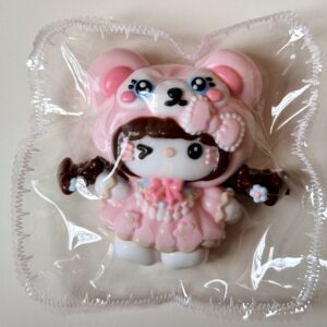 highly detailed HK 27